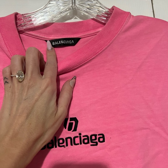 100% Authentic Balenciaga Pink Oversized logo T-shirt premium high quality Tee - Picture 2 of 9